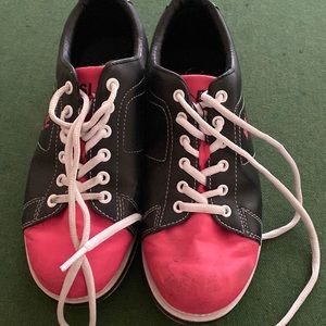 BSI Bowling Shoes. Size 8 in Women’s. Pink and Black